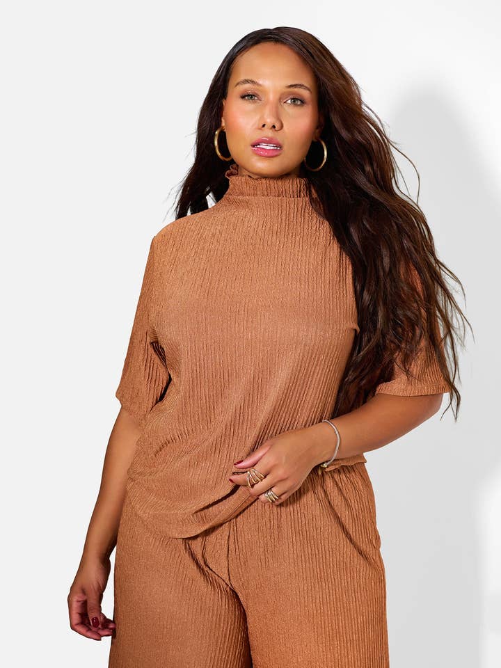 Monique Textured Oversized Short Sleeve Top - Brown for wholesale by REBDOLLS