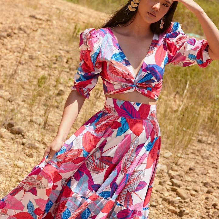 Ocean Flow set of blouse and skirt - Colored leaves for wholesale by JUAJUA