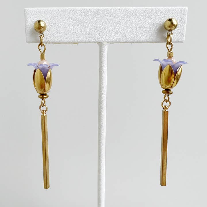 Bou Cou – wholesale Dangle earrings – Lilac Flower2