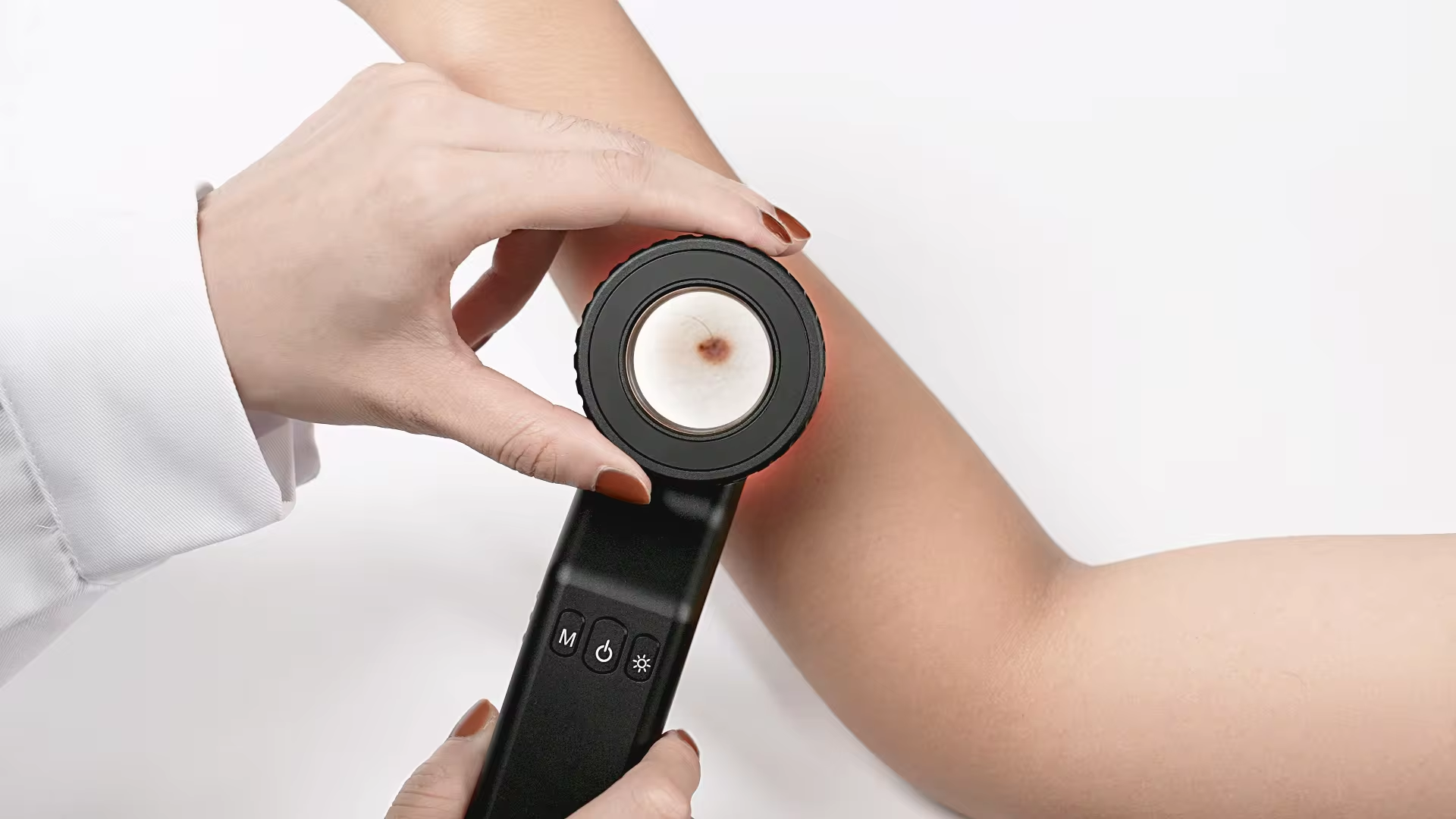 IBOOLO - Wholesale Electronic Skincare Device - IBOOLO DE-4100 PRO functional handheld brightness adjustment dermatoscope for naked eye examine3