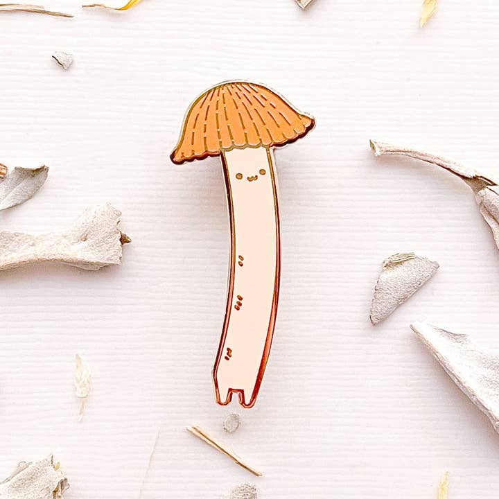 Alum and Ink – Großhandel Anstecker/Button – Chibi Orange Bonnet Mushroom (Mycena acicula), emailliert6