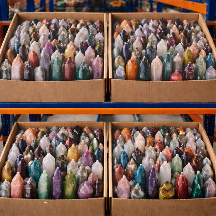 Lot de tours et points en cristal mixte – Pas de sélection de taille pour la vente par Kreateur Miami