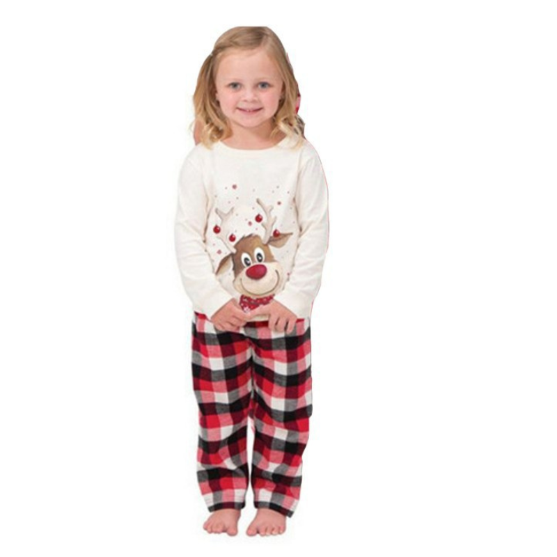 Pajama Village – wholesale Sleepwear set – Unisex – Reindeer Print Matching Family Christmas Pajamas2