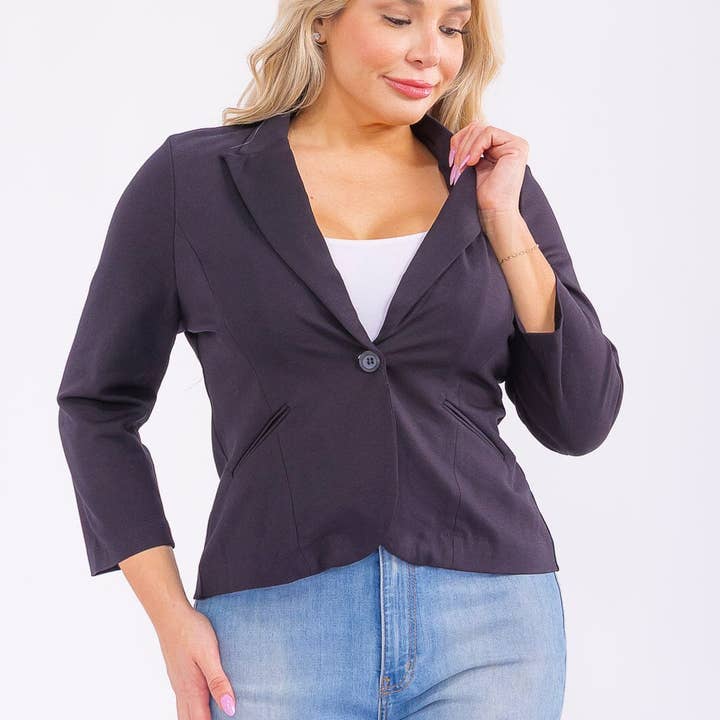 X930054- Blazer grande taille à manches 3/4 avec fermeture à boutons pour la vente par IWT Brands