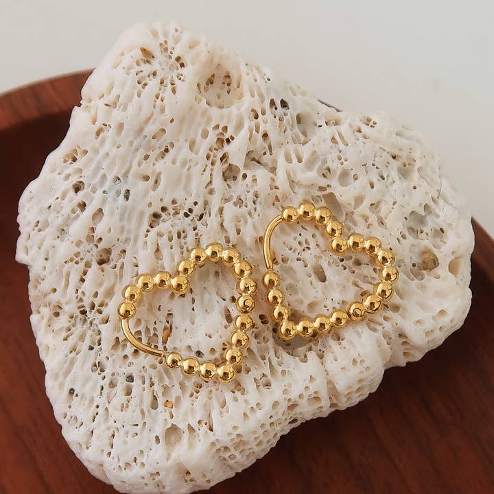 Maxine 18K Gold Non-Tarnish Petite Heart Earring for wholesale on Faire2