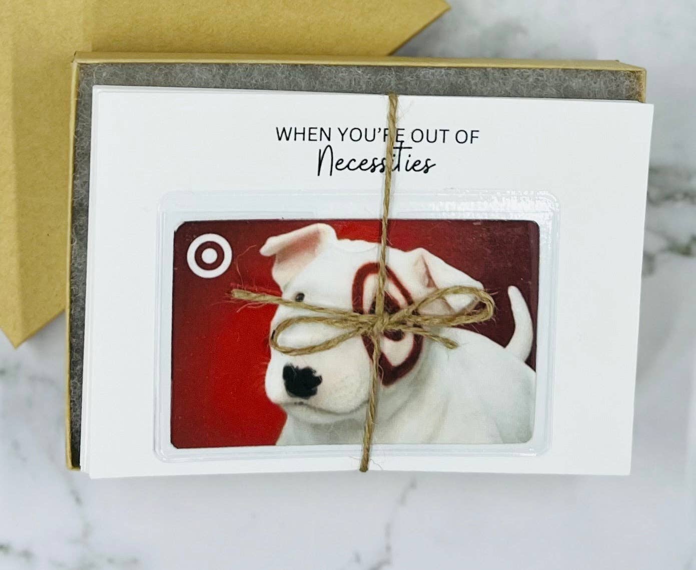 Nans Tees - Venta al por mayor Caja de regalo - Caja de supervivencia universitaria, caja de regalo universitaria, tarjetero, soporte para dinero, paquete de cuidado universitario3