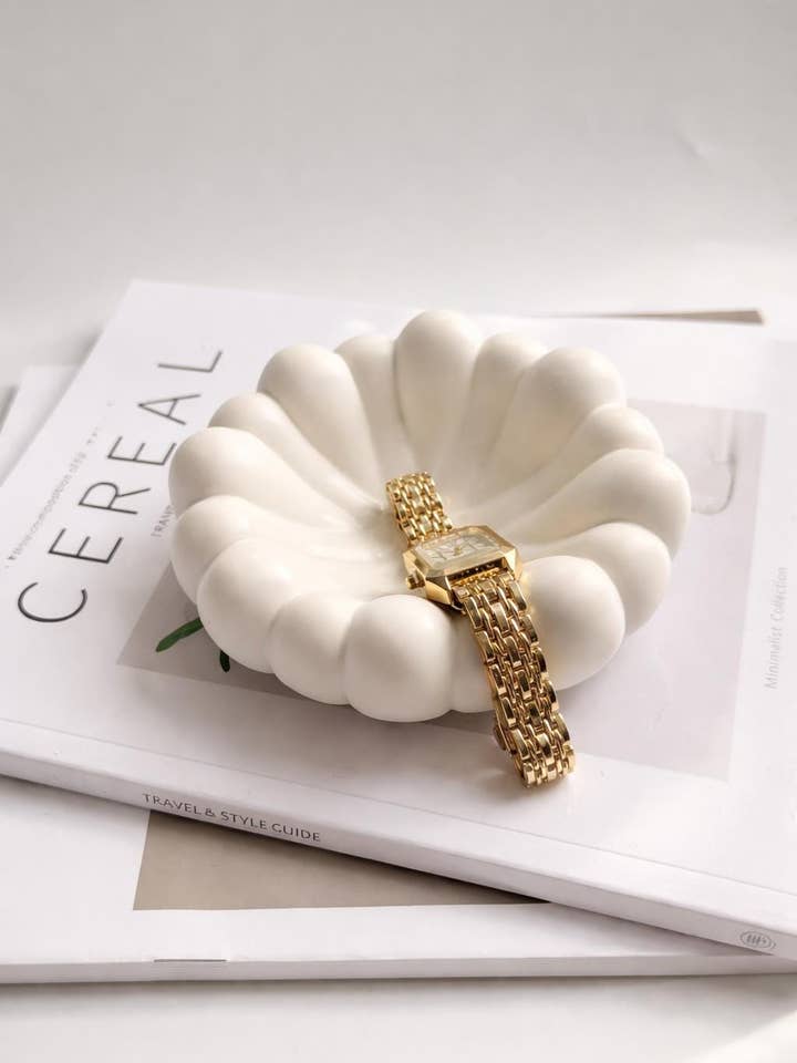 Handmade Concrete Nordic Round Trinket Dish Display for wholesale by The lines studio