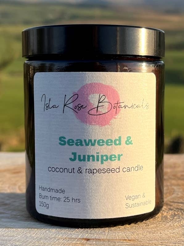 Sjögräs och enbär kokos och rapsfröljus för wholesale av Isla Rose Botanicals