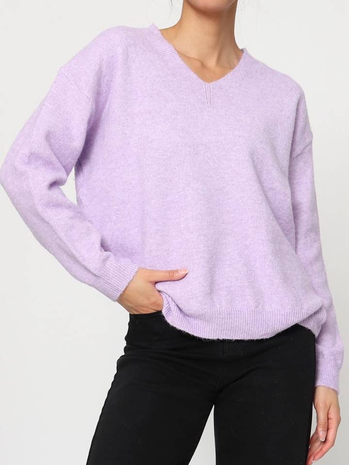 DIX-ONZE - Wholesale Knit Sweater - Women's - V-Neck Sweater – Soft Knit & Comfortable Fit22