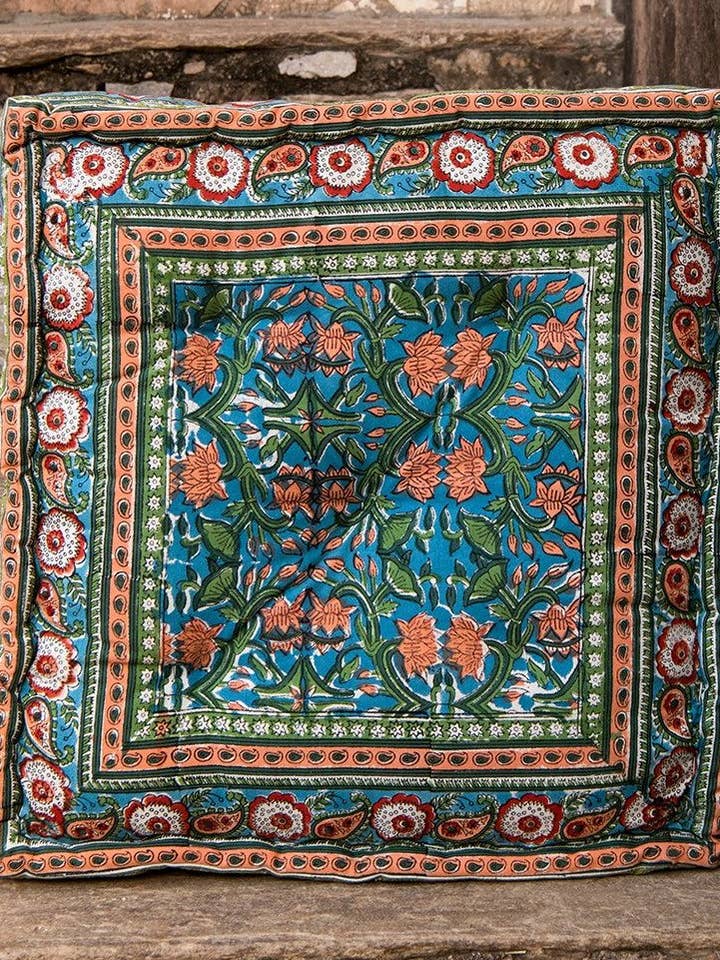 Cuscino da pavimento Topanga per la vendita all'ingrosso da parte di CQC LA