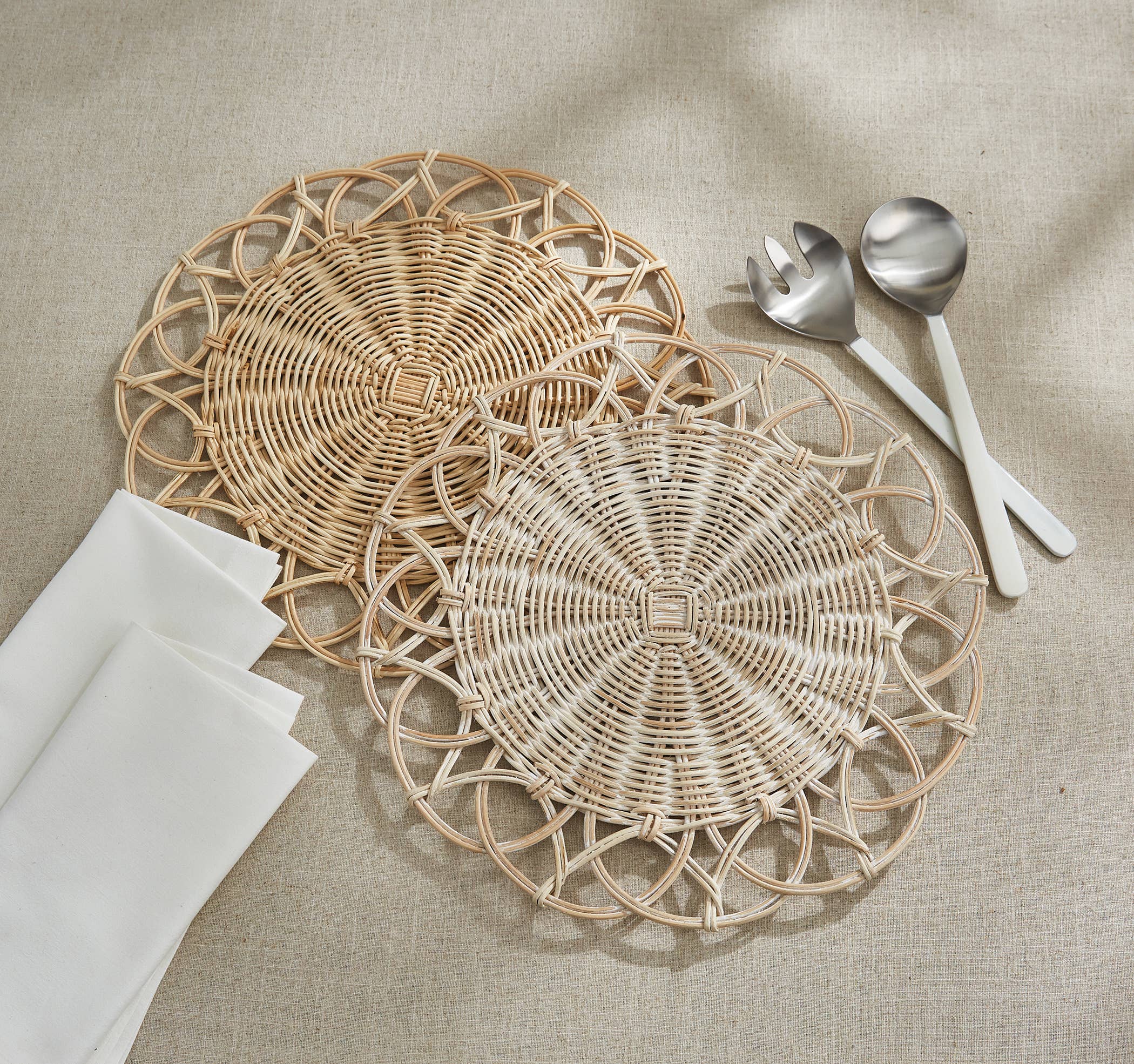 Split P – wholesale Charger – Mya Charger - White1