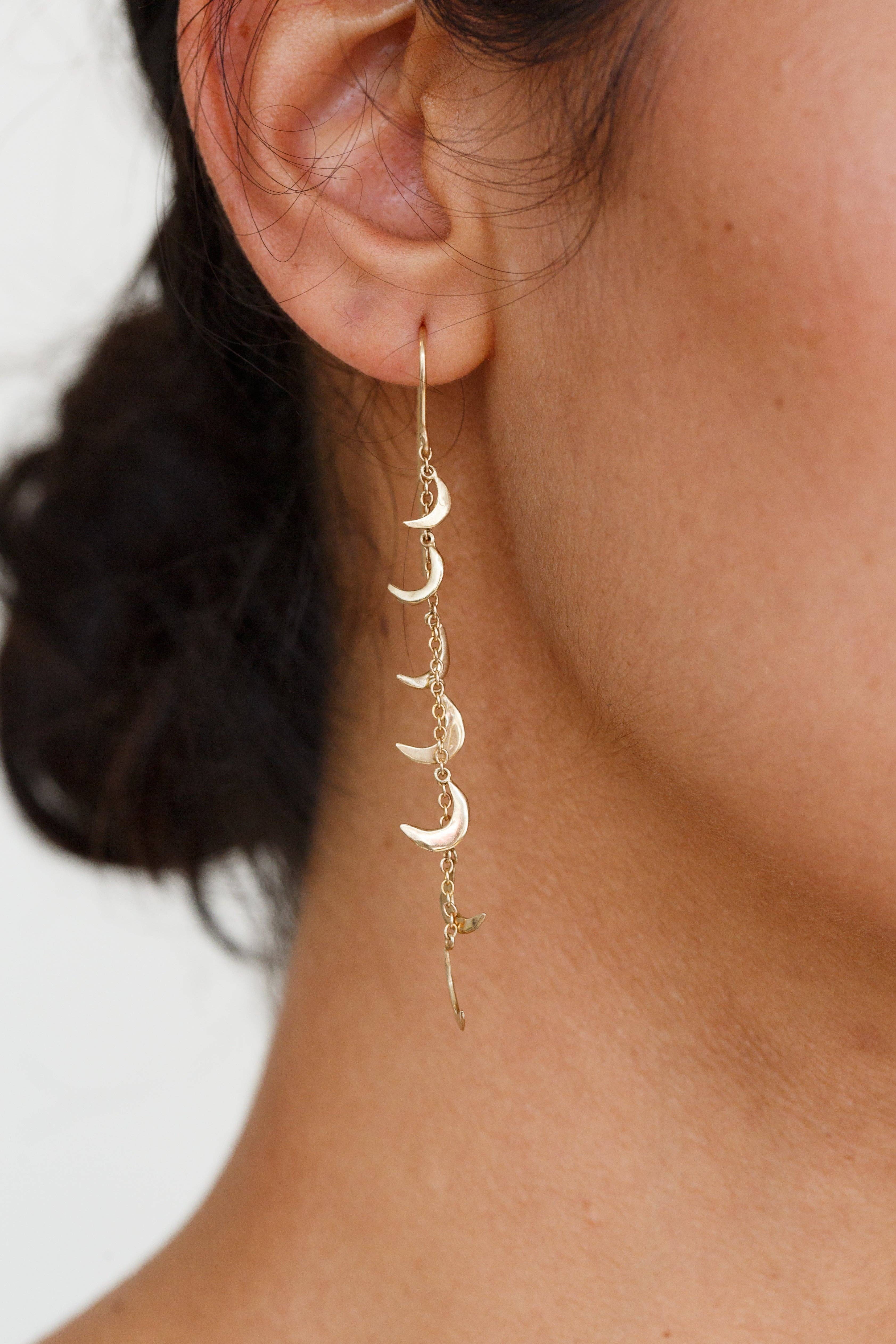 Moon + Arrow - Wholesale Dangle Earrings - 10KT Chandelier Earrings1