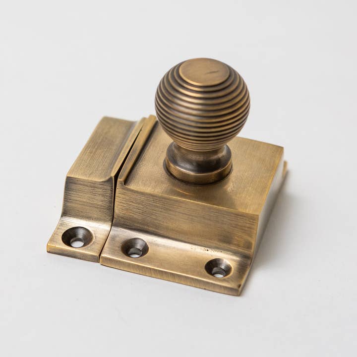 Brass bee - Wholesale Knob/pull - Brass Bee Cupboard Latch - Antique Brass Finish3