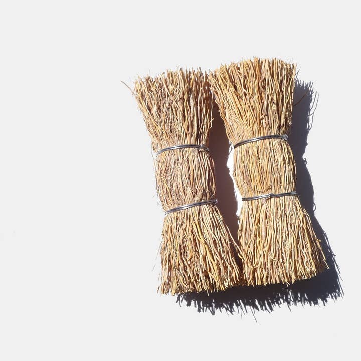 Vetiver Brush for wholesale by Pièce