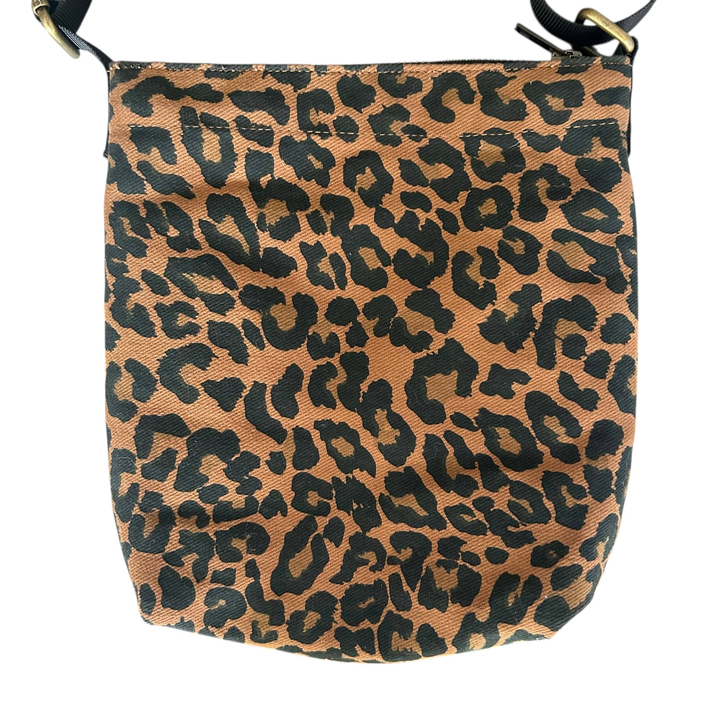 Sixton London – wholesale Crossbody bag – Women's – Lisbon city bag - brown leopard print 5