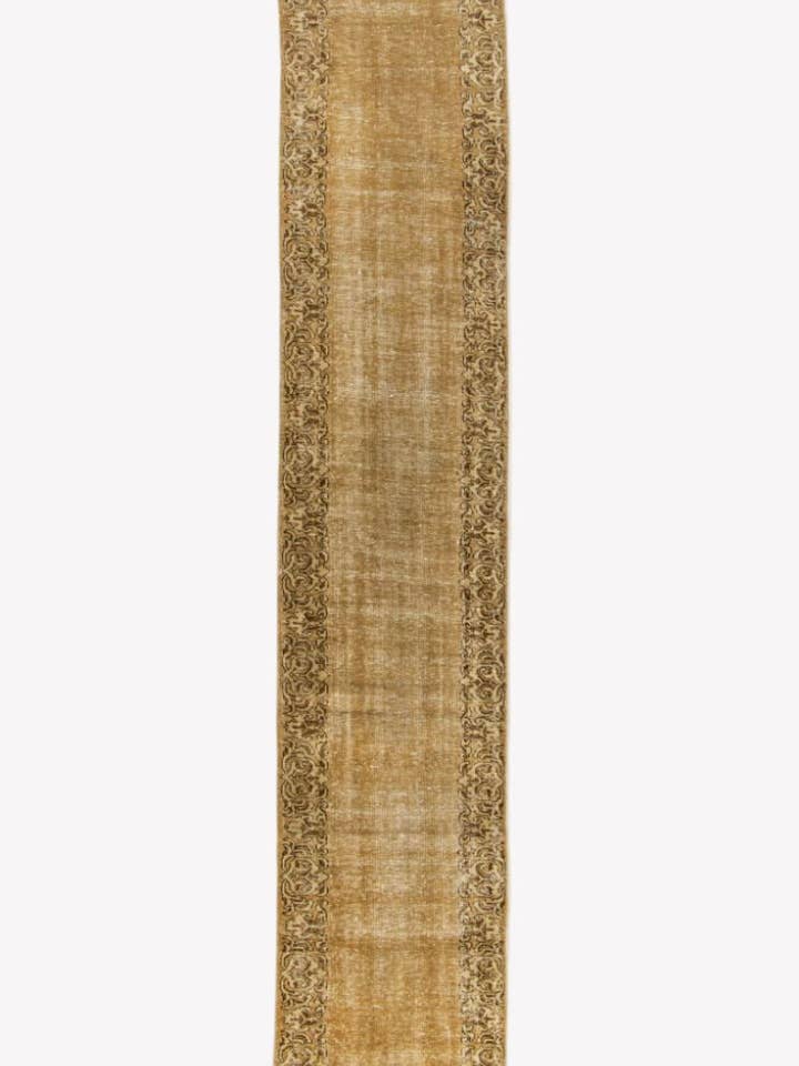 Tapis persan Tabriz coureur | 84 cm x 429 cm pour la vente par Rug the Rock