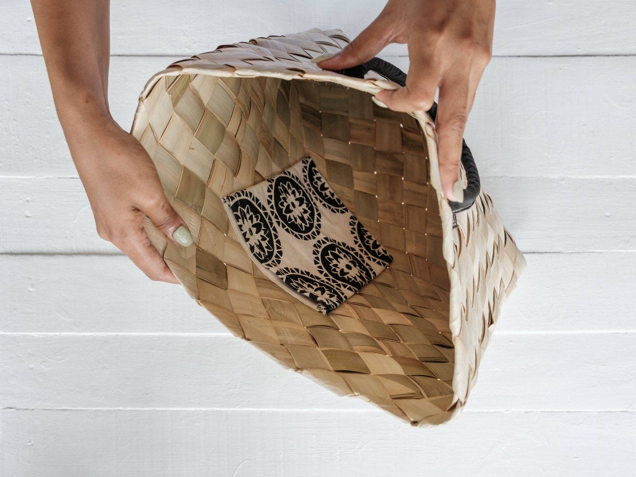 Rise Beyond the Reef - Wholesale Tote Bag - Women's - Handwoven Carry Bag16