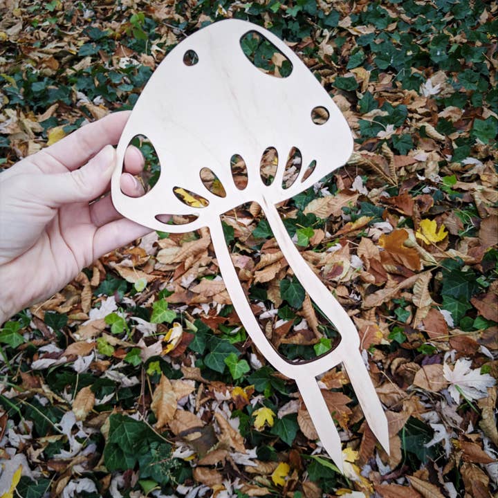 PlantsNsht - Wholesale Trellis - Mushroom Plant Trellis6