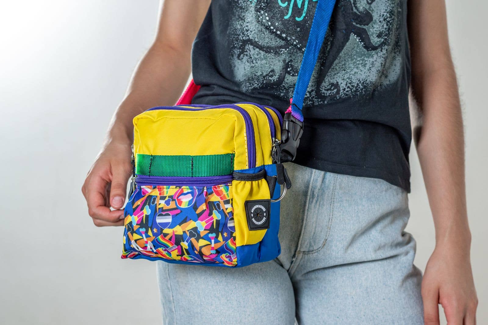 AkraCreations - Wholesale Pet Treat Bag - Dog - Crossbody Treat Bag – Insulated Dog Training Pouch25