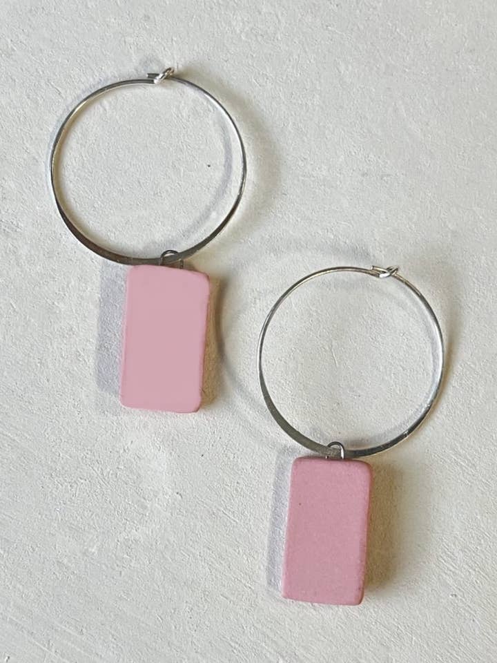 Créoles et rectangles | Blush pour la vente par Clay by Shay