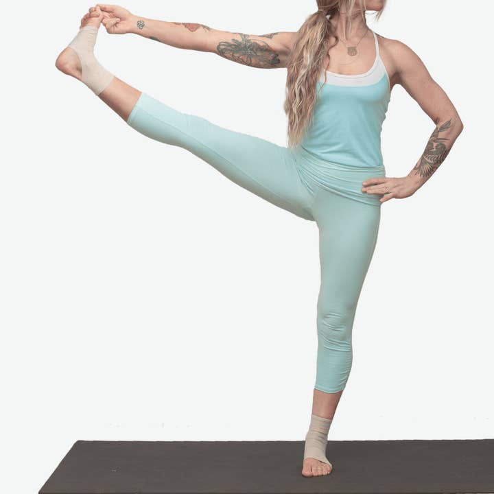 Apolla Performance Wear – wholesale Socks – Unisex – Joule Unisex Compression Ankle Socks18