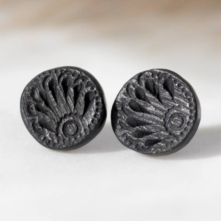 Ema 18K Guldbelagte Håndlavede Ler Ørestikker for engroshandel hos Origin Mexico