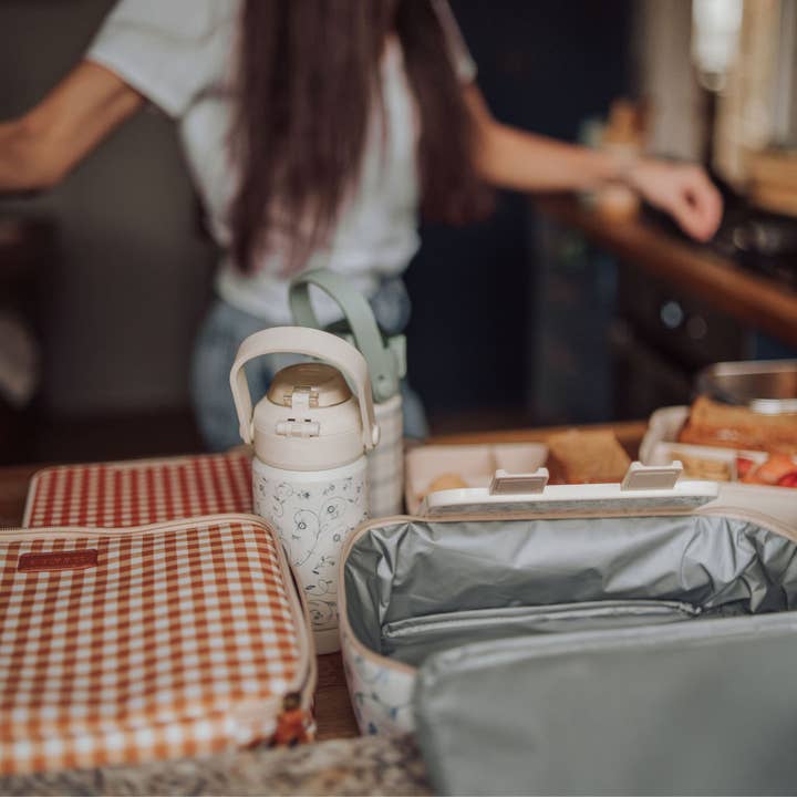 GRECH & CO. - Wholesale Lunch Bag/Box - Kids - Insulated Lunch Bag | Lille Cottage Club11