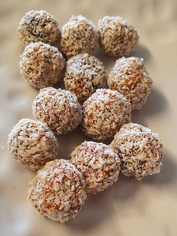 Caramelized hazelnuts with coconut - bulk - organic for wholesale by La confiserie d'antan 100%bio