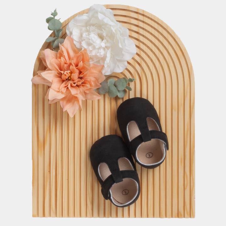 Papillon Bebe - Wholesale Crib Shoes - Baby - MOXY | Baby shoes, toddler shoes, neutral colors