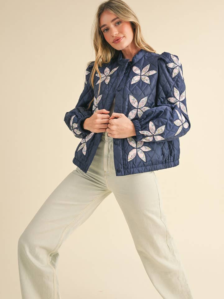 &MERCI - Wholesale Jacket - Women's - QUILTED JACKET WITH FLORAL PATCHWORK MJK330015