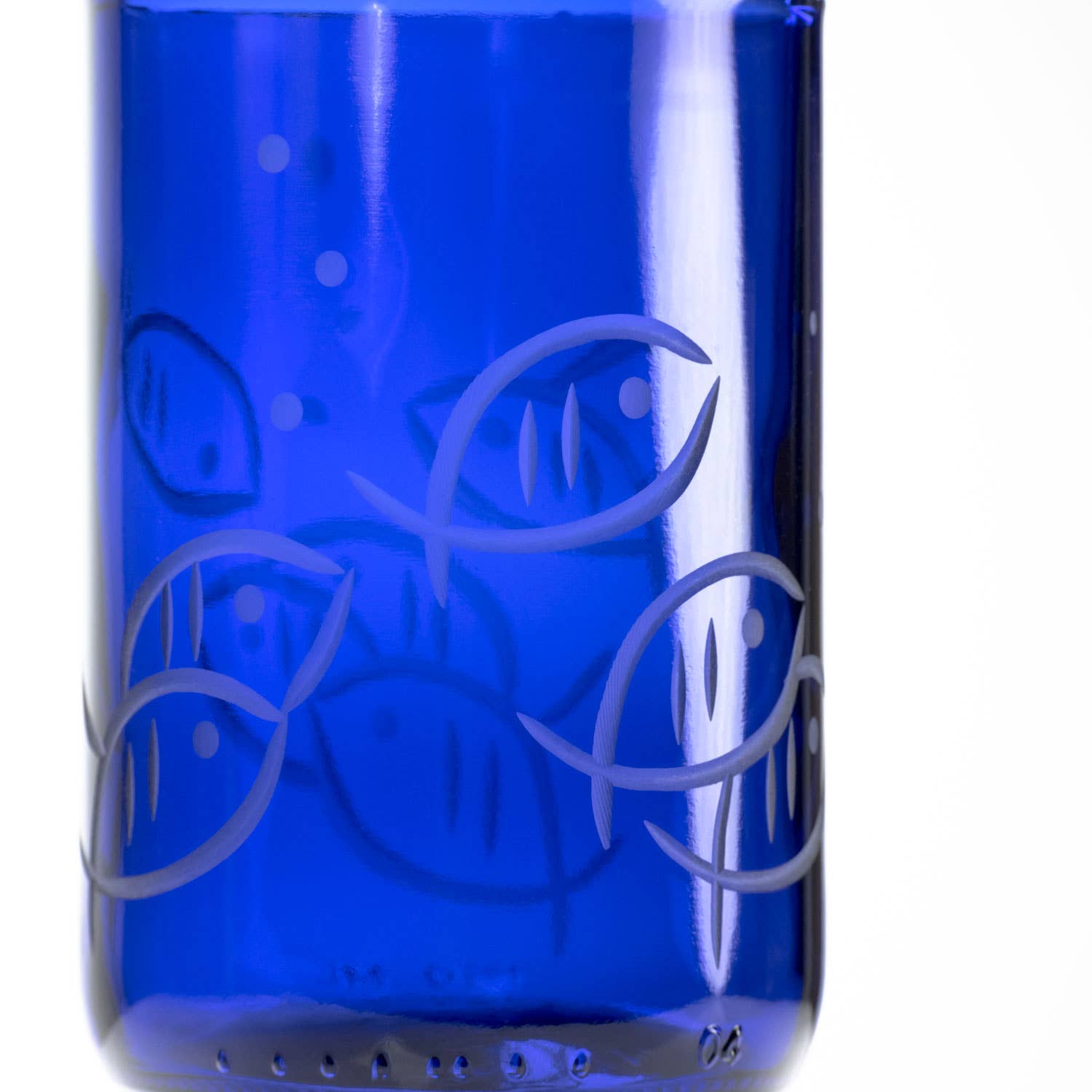 Rolf Glass – Copo/caneca por atacado – Copo Azul Peixe 14oz – Vidro Reciclado Cobalto2