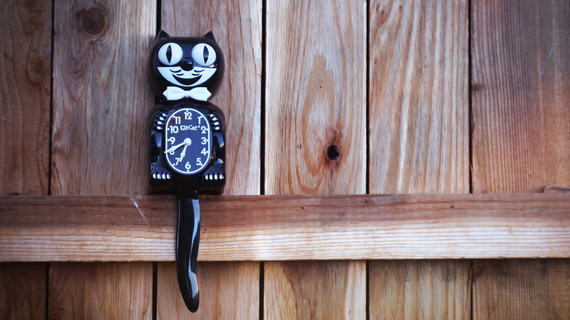 Kit-Cat Klock – Großhandel Wanduhren – Klassische schwarze Kit Cat Klock8