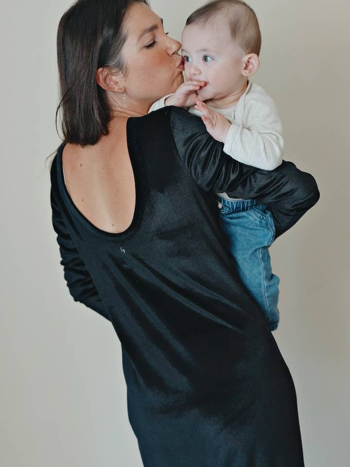 Long velvet backless nursing dress for wholesale by You&Milk