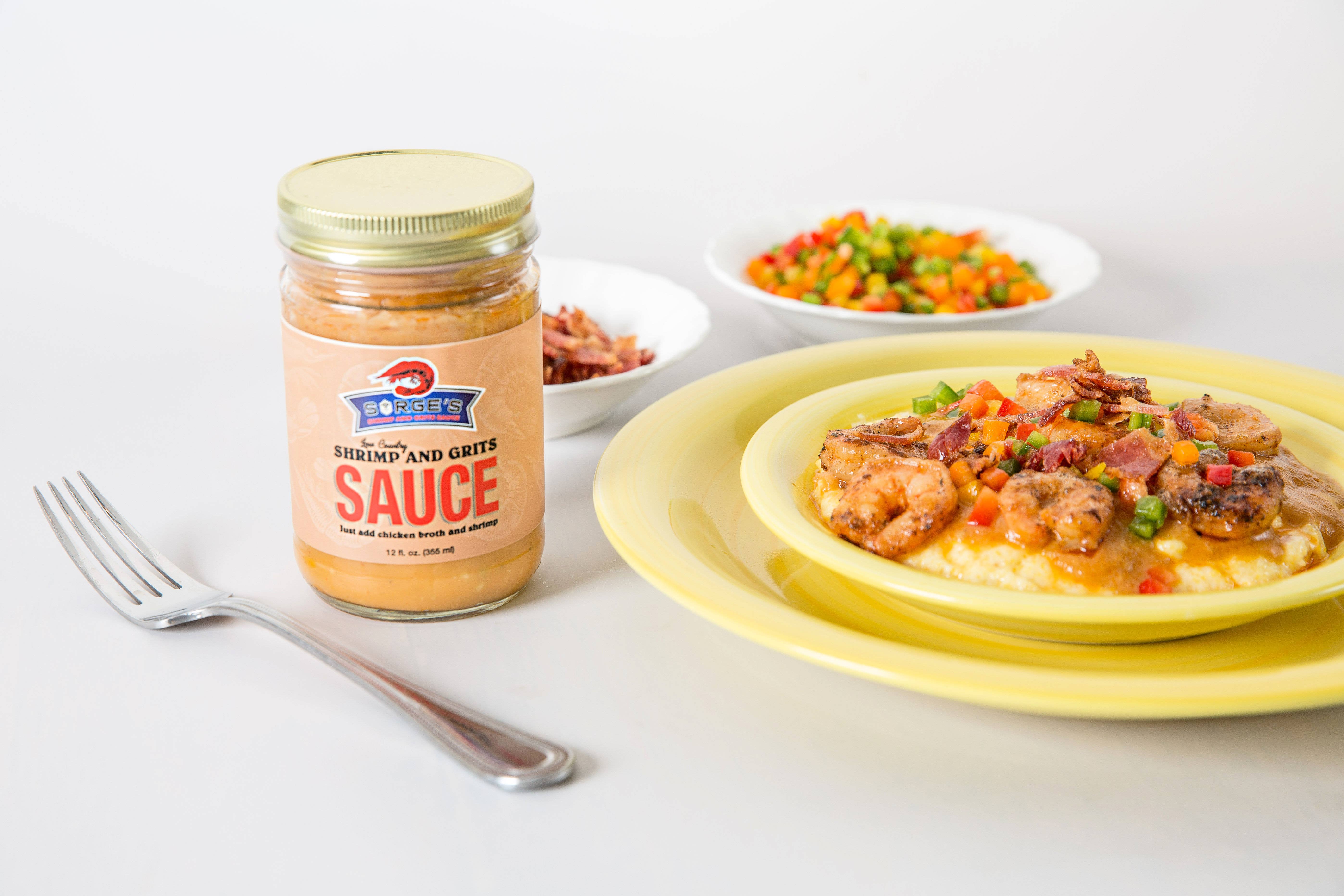 Wholesome Pantry Cooked Shrimp Ring with Cocktail Sauce, 26 oz