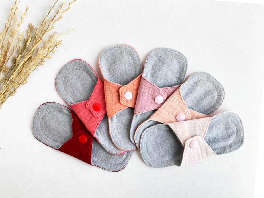 Bloom Pads - Wholesale Period Underwear - Women's - Extra-thin reusable panty liner 5 PACK, Organic cotton pads7