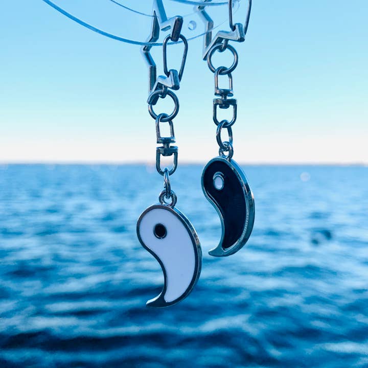 HolyGuacamolly - Wholesale Keychain - Women's - Unique Yin Yang Keychains Set1