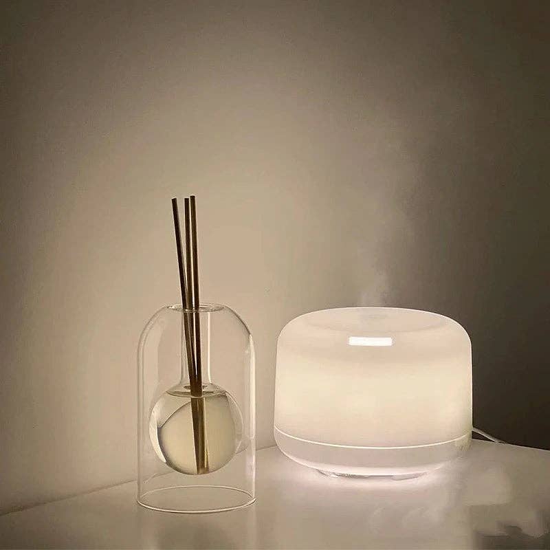 Kiyo Home - Wholesale Electronic Diffuser - Glass Diffuser | Essential Oil Aromatherapy Diffuser1