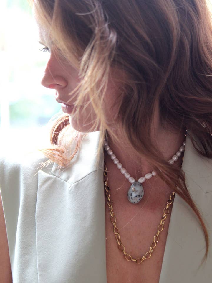 MIASLA necklace for wholesale by Shaker Jewels