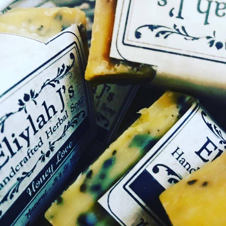 Honey love soap for wholesale by Eliylahjs