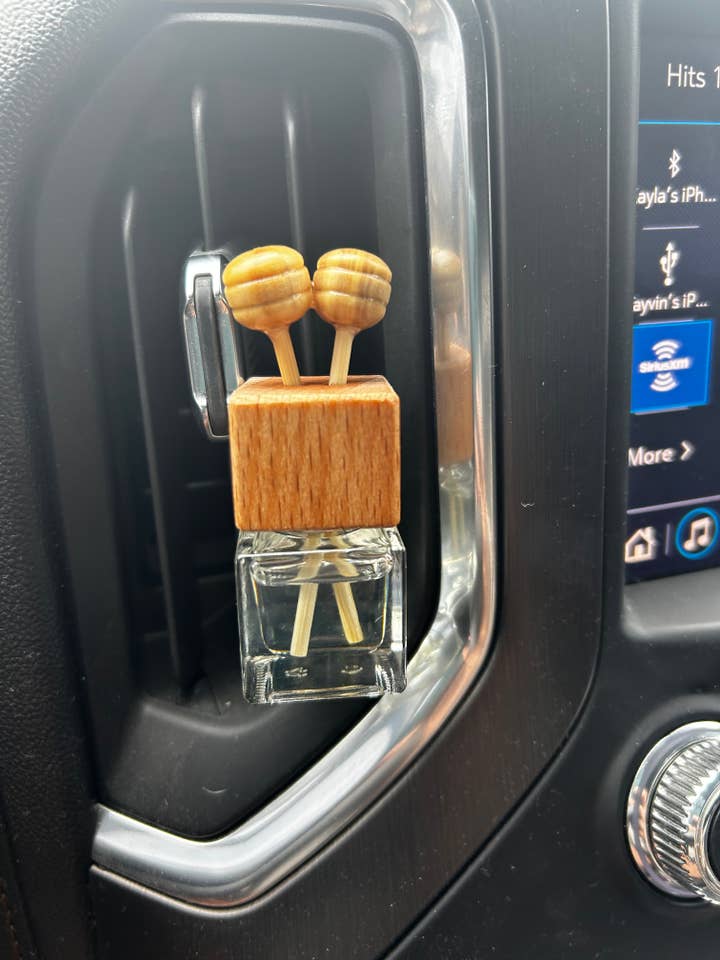 Vent Clip Diffuser for wholesale by The Prickly Five