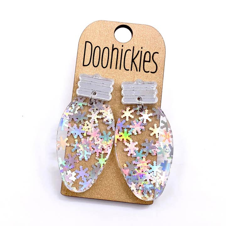 2" Snowflake Christmas Lights - Kerst oorbellen van acryl voor wholesale door Doohickies