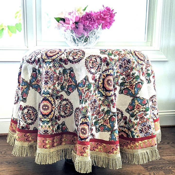 Tache Home Fashion - Wholesale Tablecloth - Tache Elegant Ivory Colorful Ornate Paisley Woven Tapestry Tablecloth (18193)