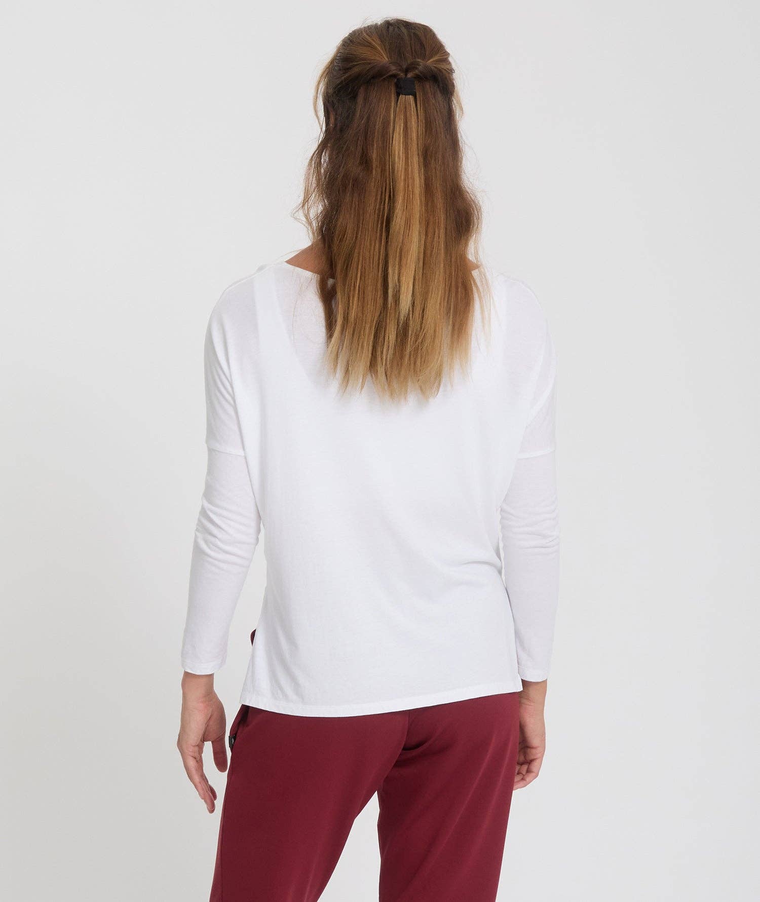 Yoga Searcher – Großhandel T-Shirt – Damen – DAKSHA – langärmeliges Yoga-Shirt30