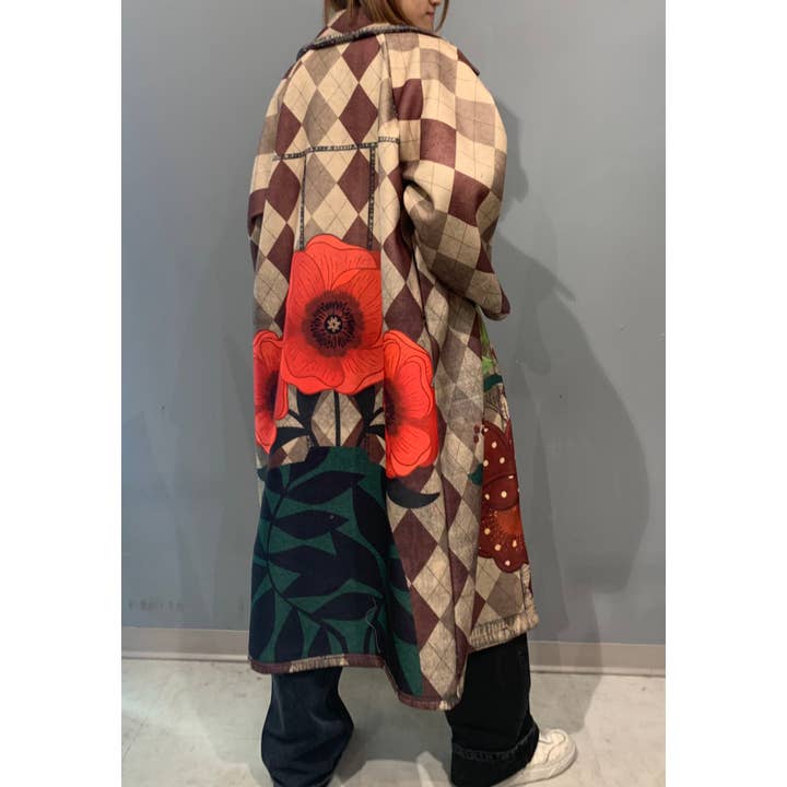 sole - Wholesale Retailer Sample - Women's Apparel - PRINTED COAT1