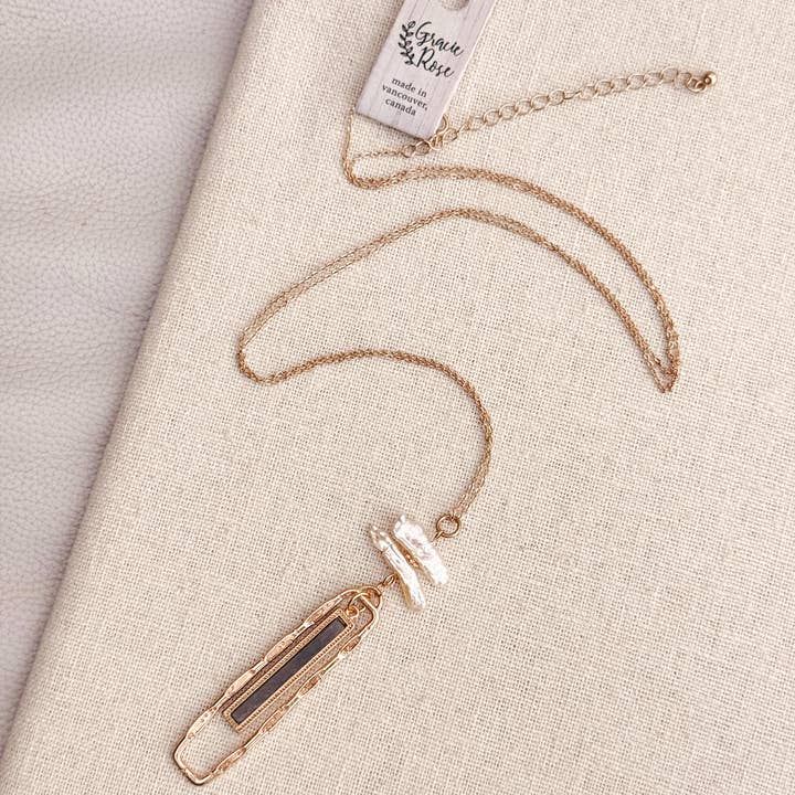 Gracie Rose Designs - Wholesale Pendant/Charm Necklace - Gold Layered Pendant Necklace – Keshi Pearl & Labradorite3