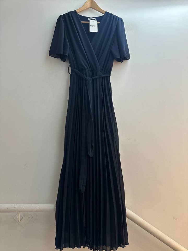 LORIANE - Venta al por mayor Vestido - Mujer - Vestido largo plisado sólido9