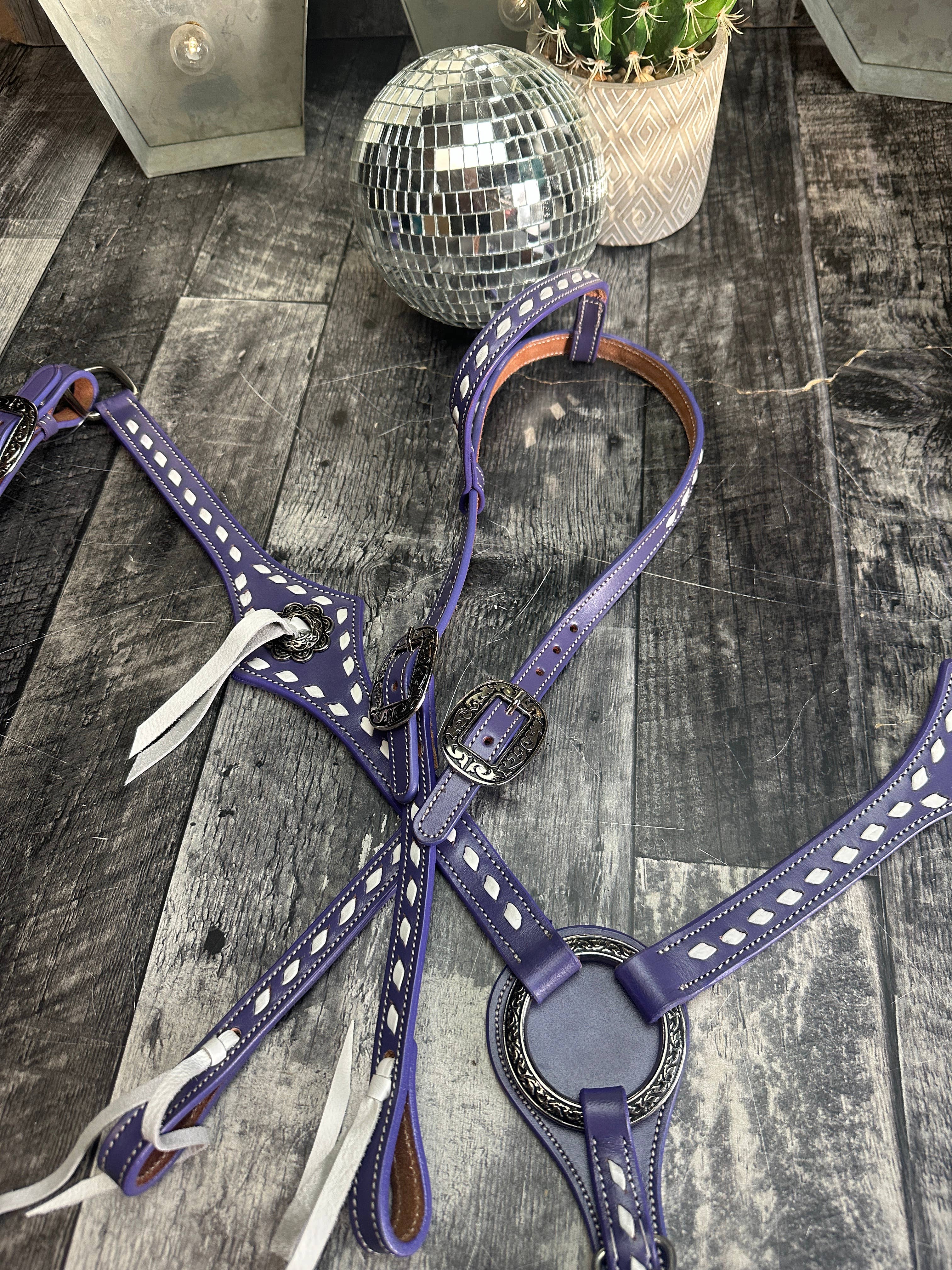 Schulz Equine – wholesale Horseback riding gear – Purple Leather Headstall and Breast Collar Set11
