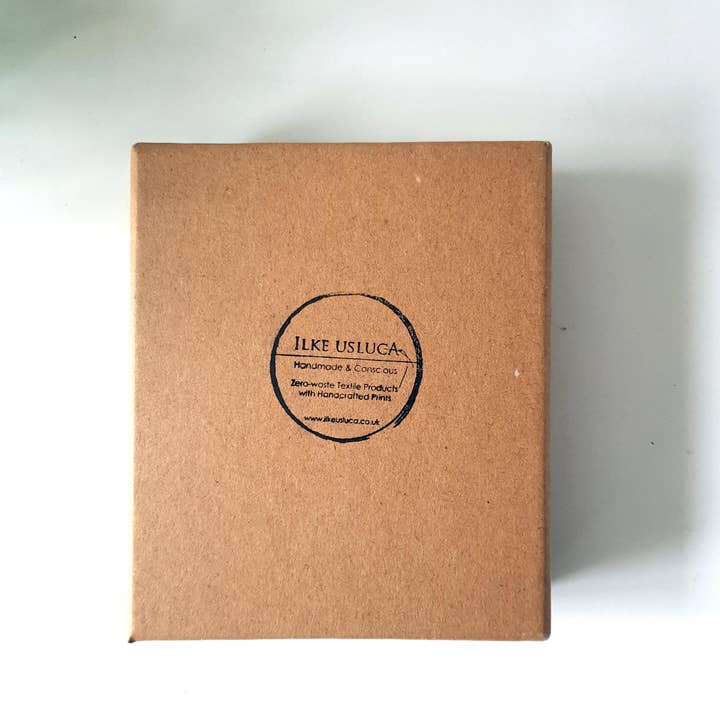 Ilke Usluca Design - Wholesale Scarf - Women's - Maze Scarf5