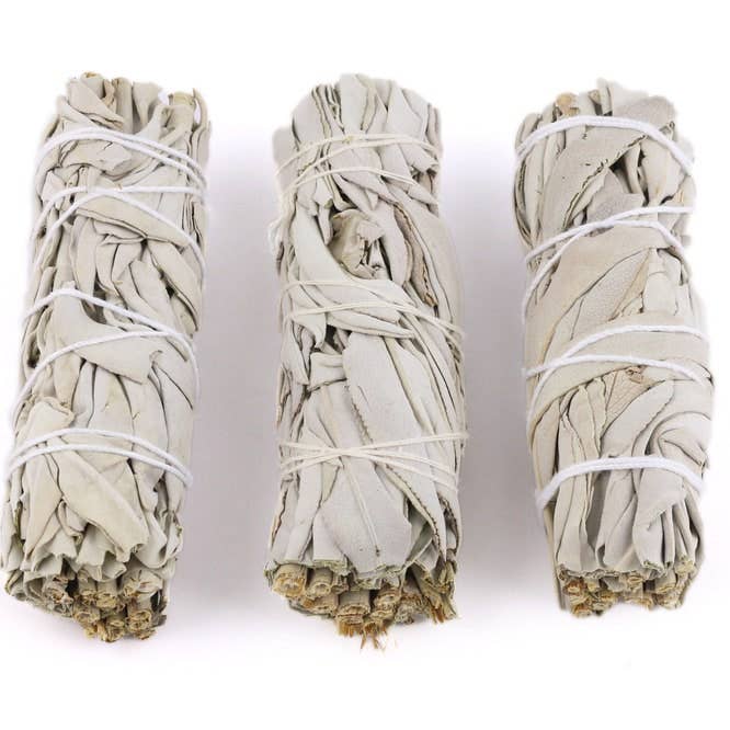 Designs by Deekay Inc. - Wholesale Sage Bundle - California White Sage Smudge Stick (4 in.)