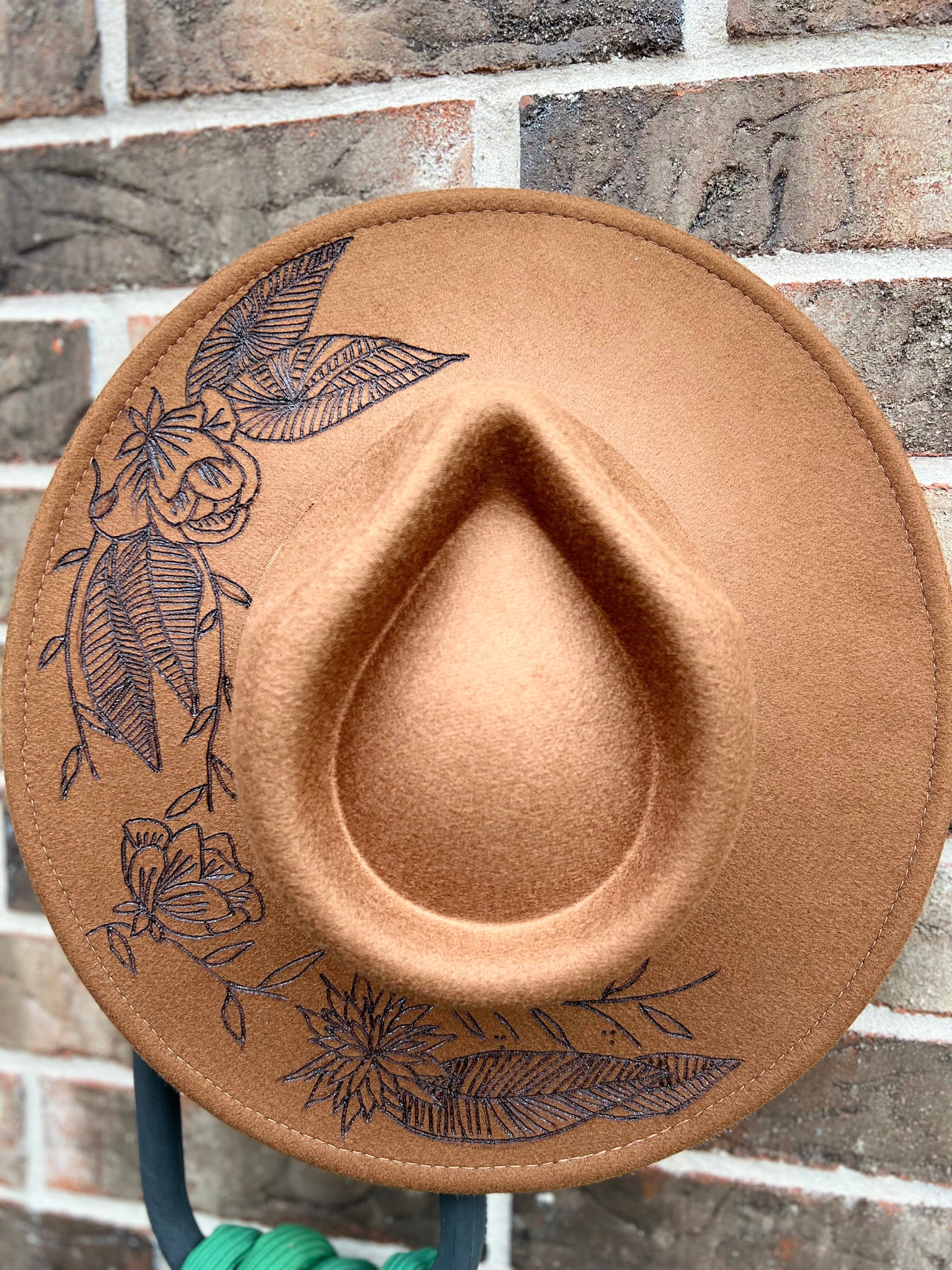 Krew Designs - Wholesale Fedora - Dames - Bruinogige vrouw rancherhoed met handgebrand bloemenpatroon1